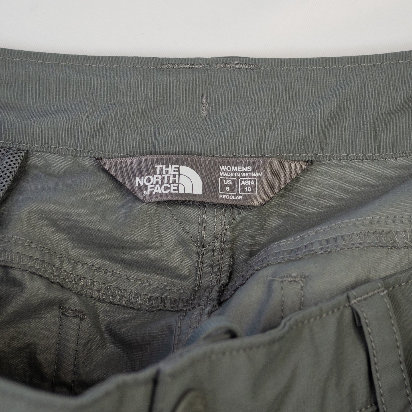 The North Face | Zip Off Trousers/Shorts (M)