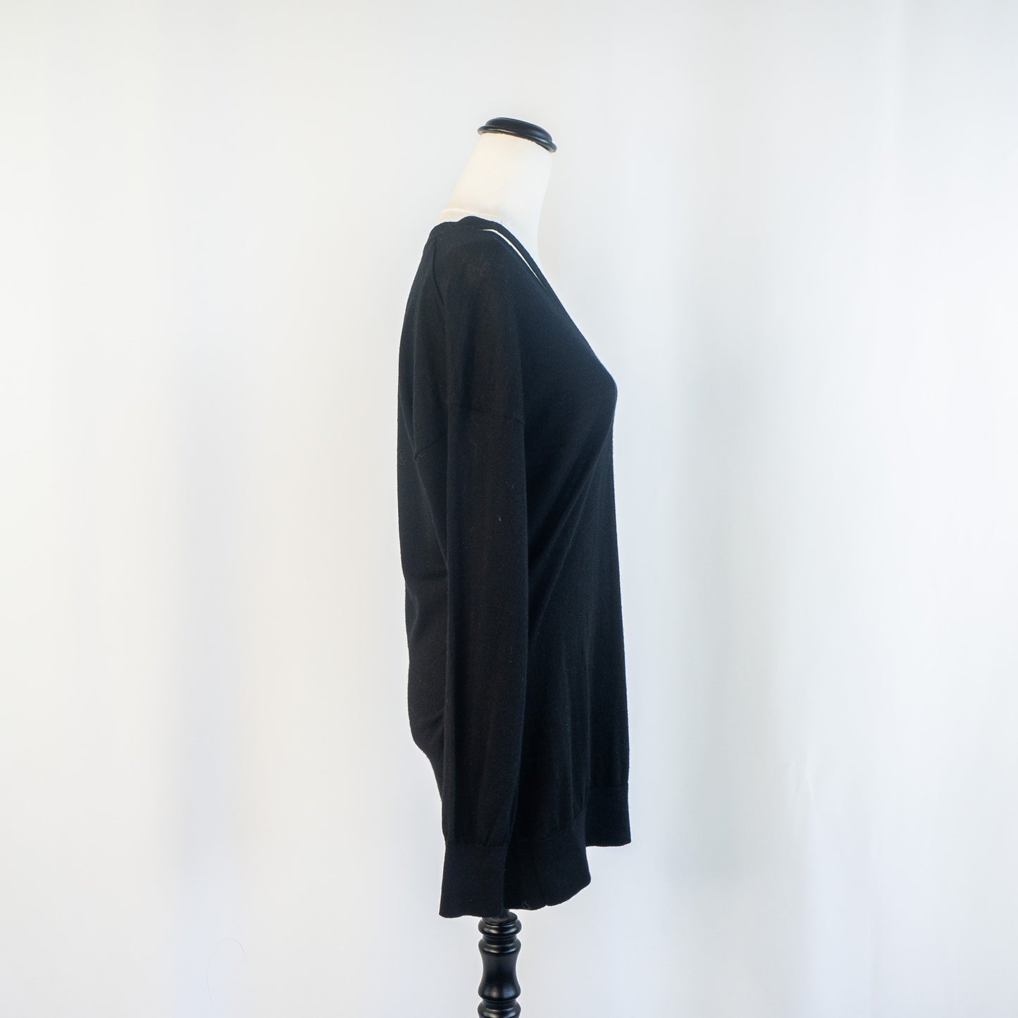 Storm | Lightweight Long Sleeve Knit (12)