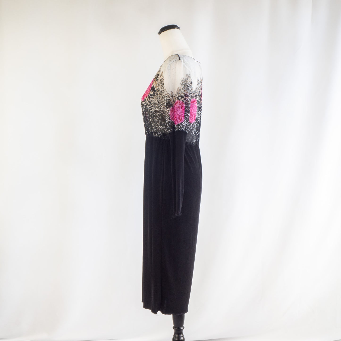 Society | Long Sleeve Midi Dress (10)