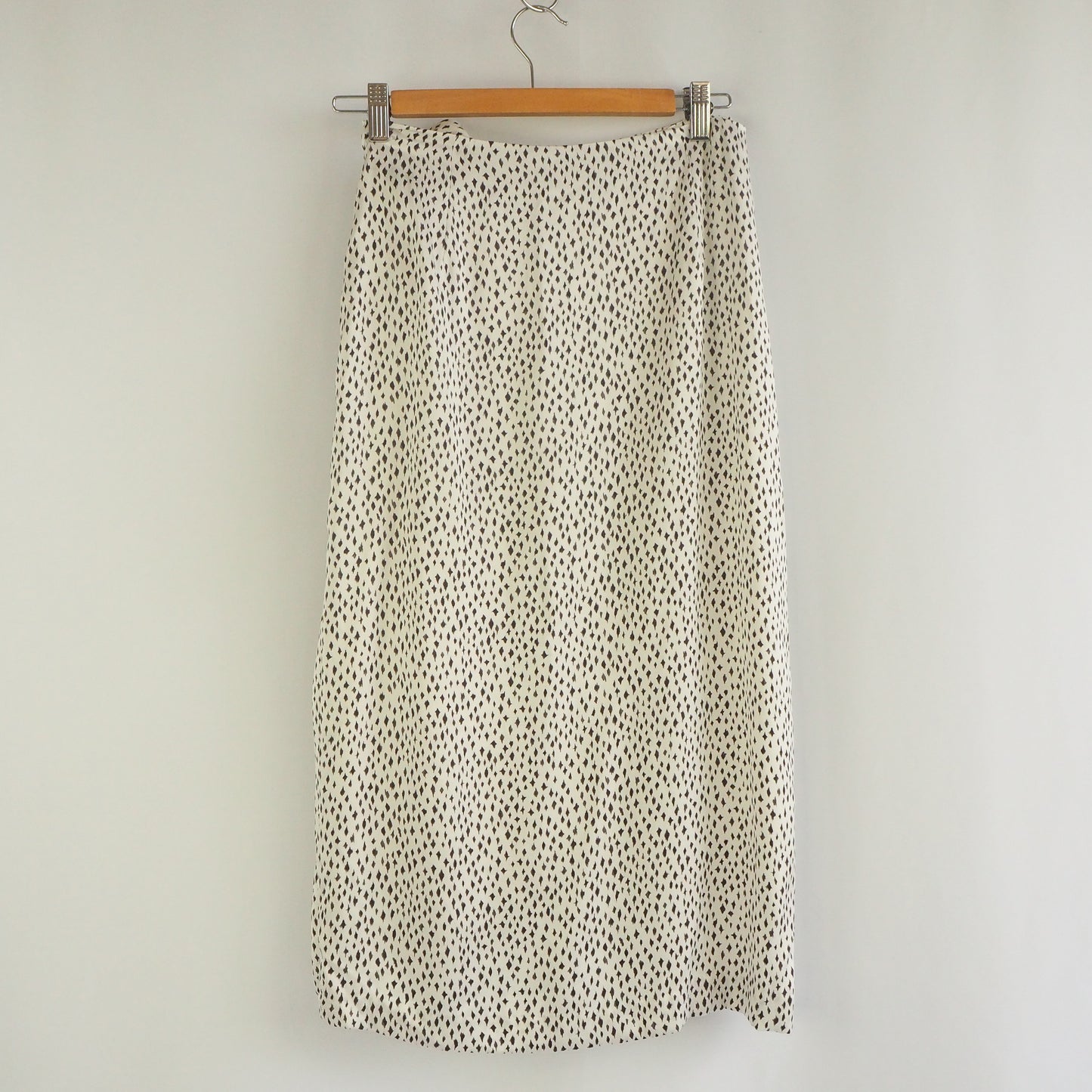 EBM | Midi Skirt (8)