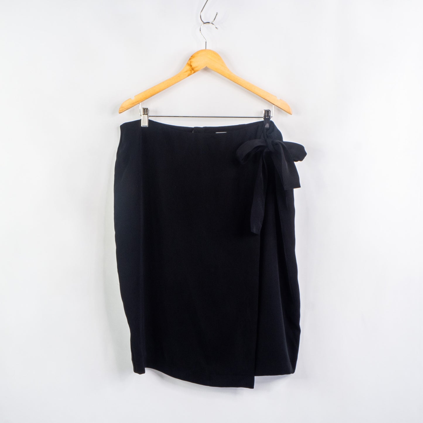 Oliver Black | Mini Wrap Skirt (18)