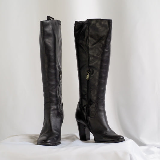 Pulp Noir | Knee High Black Leather Boots (39)