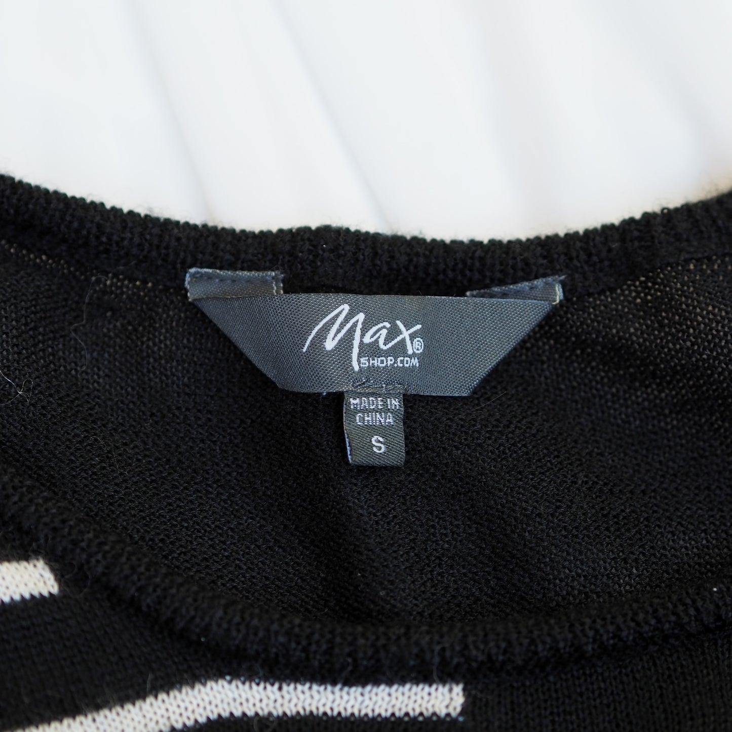 Max | Lightweight Knit Top (S)